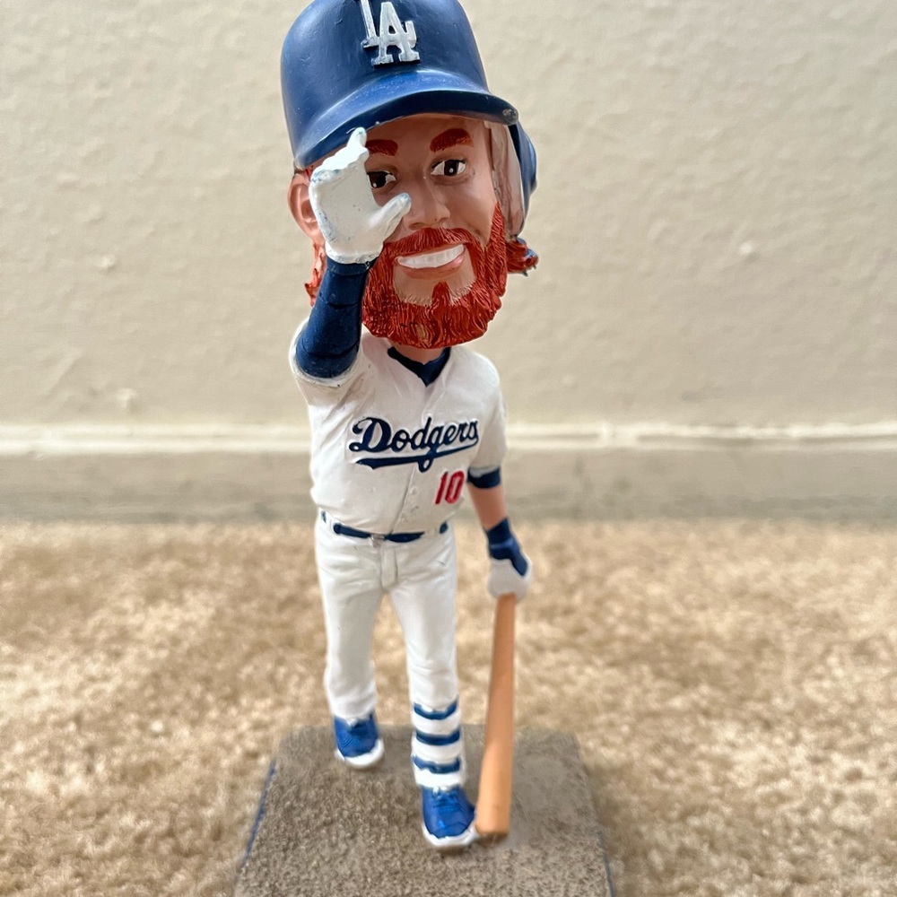 Bobblehead. - Picture 9 of 13